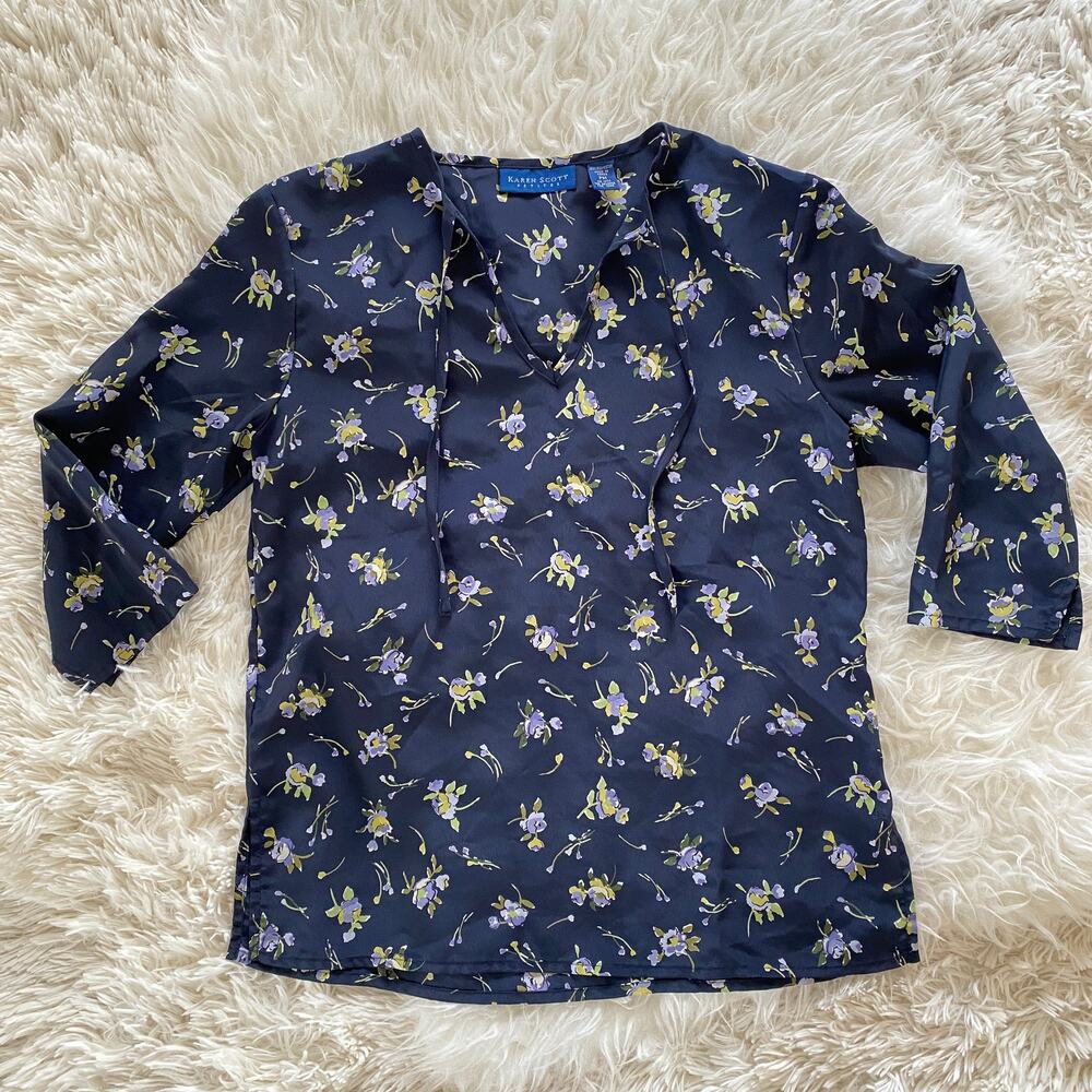 Karen Scott Petites Navy Floral Blouse, size PM